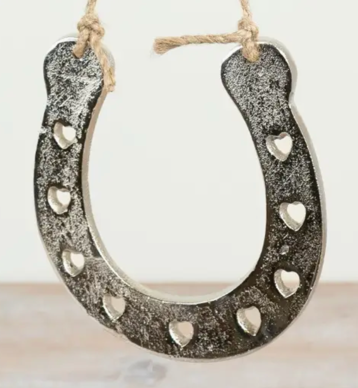 horse shoe hanger