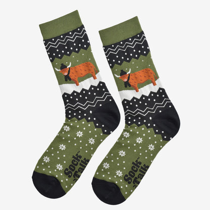 Men's Bamboo Socks Green/Black Winter Highland Cow