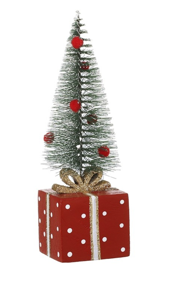 SML green wood tree on red gift ornamnet