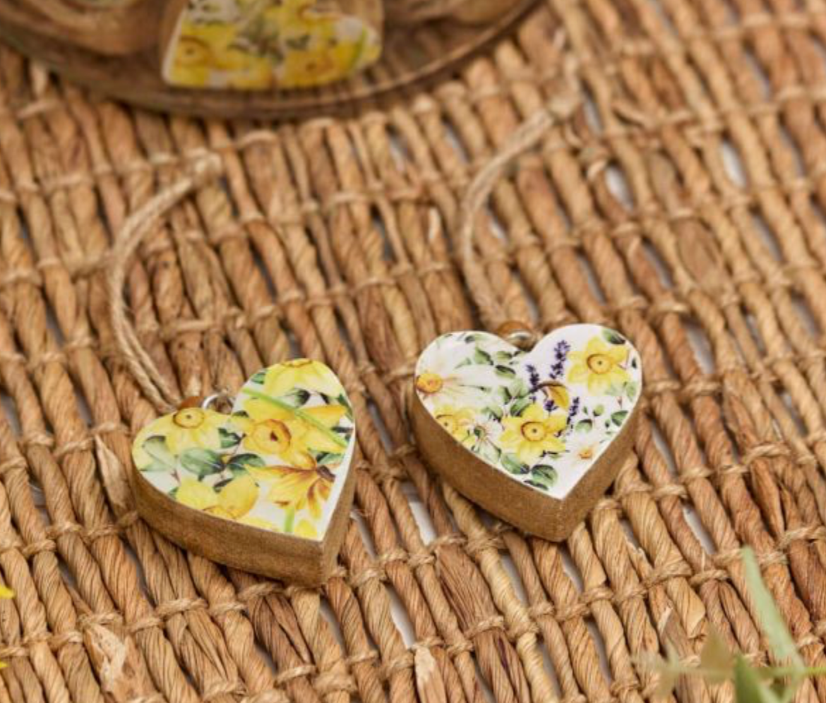 Floral Heart Hanger