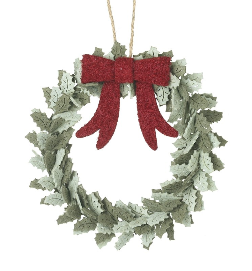 felt holly leaves wreath