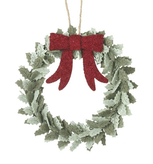 felt holly leaves wreath