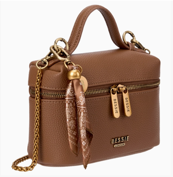 Pebbled vanity bag tan
